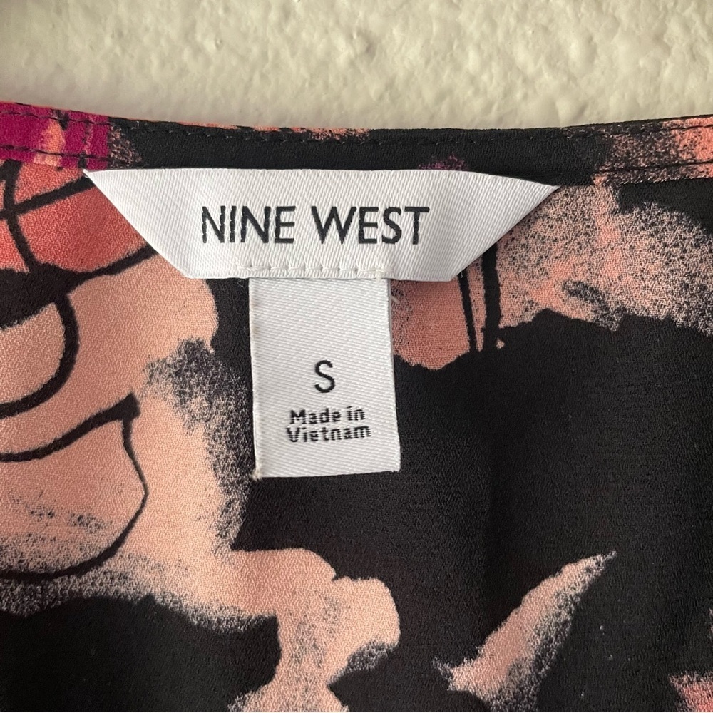 Nine West Blouse Top Women’s S Black Floral Abstract Lined Sleeveless Career - Picture 2 of 10